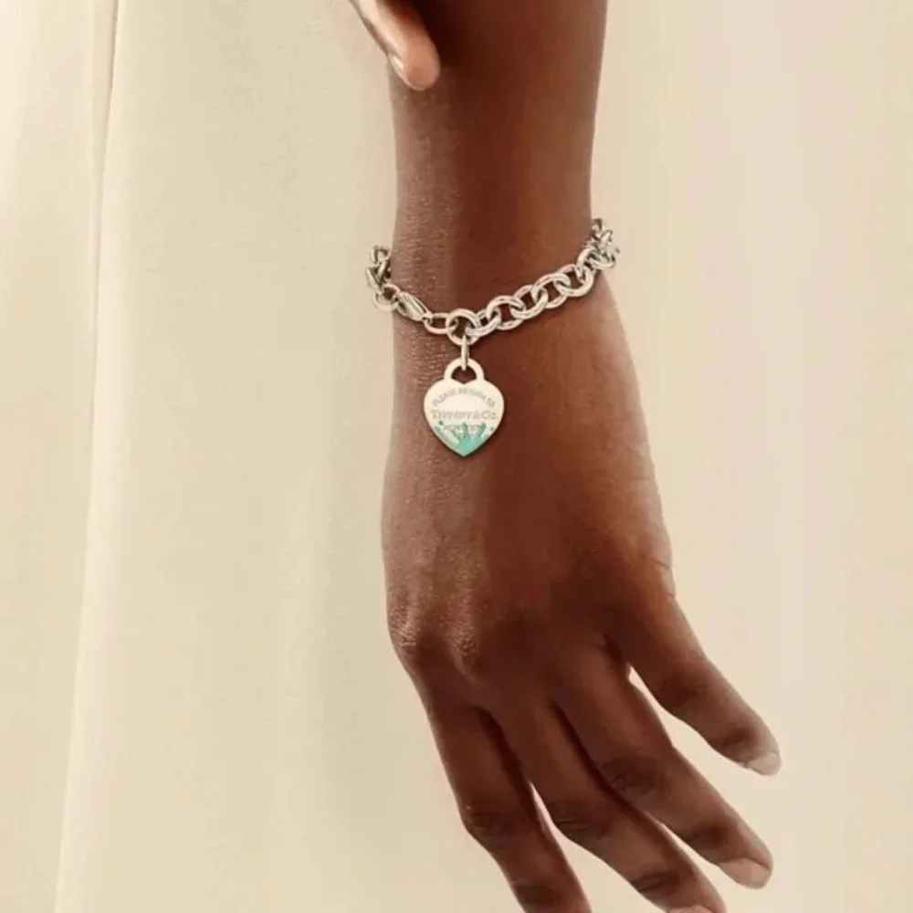 Tiffany & Co Return to Tiffany Blue Enamel Splash Heart Tag Bracelet EUC! - Picture 5 of 8
